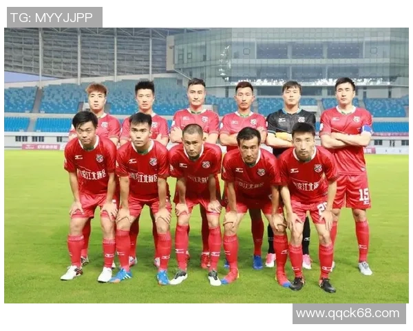 南京足球队在邀请赛中的战术表现分析与总结