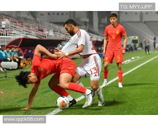 足球明星光鲜背后那些不为人知的辛酸故事与奋斗历程