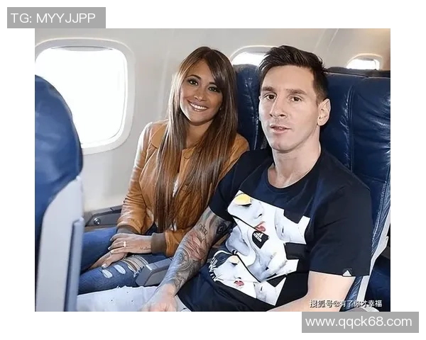 足球明星马内与妻子甜蜜合影曝光引发网友热议和羡慕 足球明星马内与妻子甜蜜合影曝光引发网友热议和羡慕