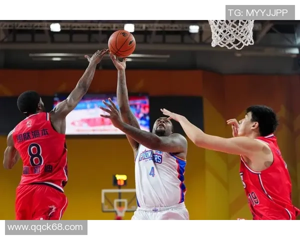 篮球纪实:记录广州篮球队的突破历程 篮球纪实:记录广州篮球队的突破历程